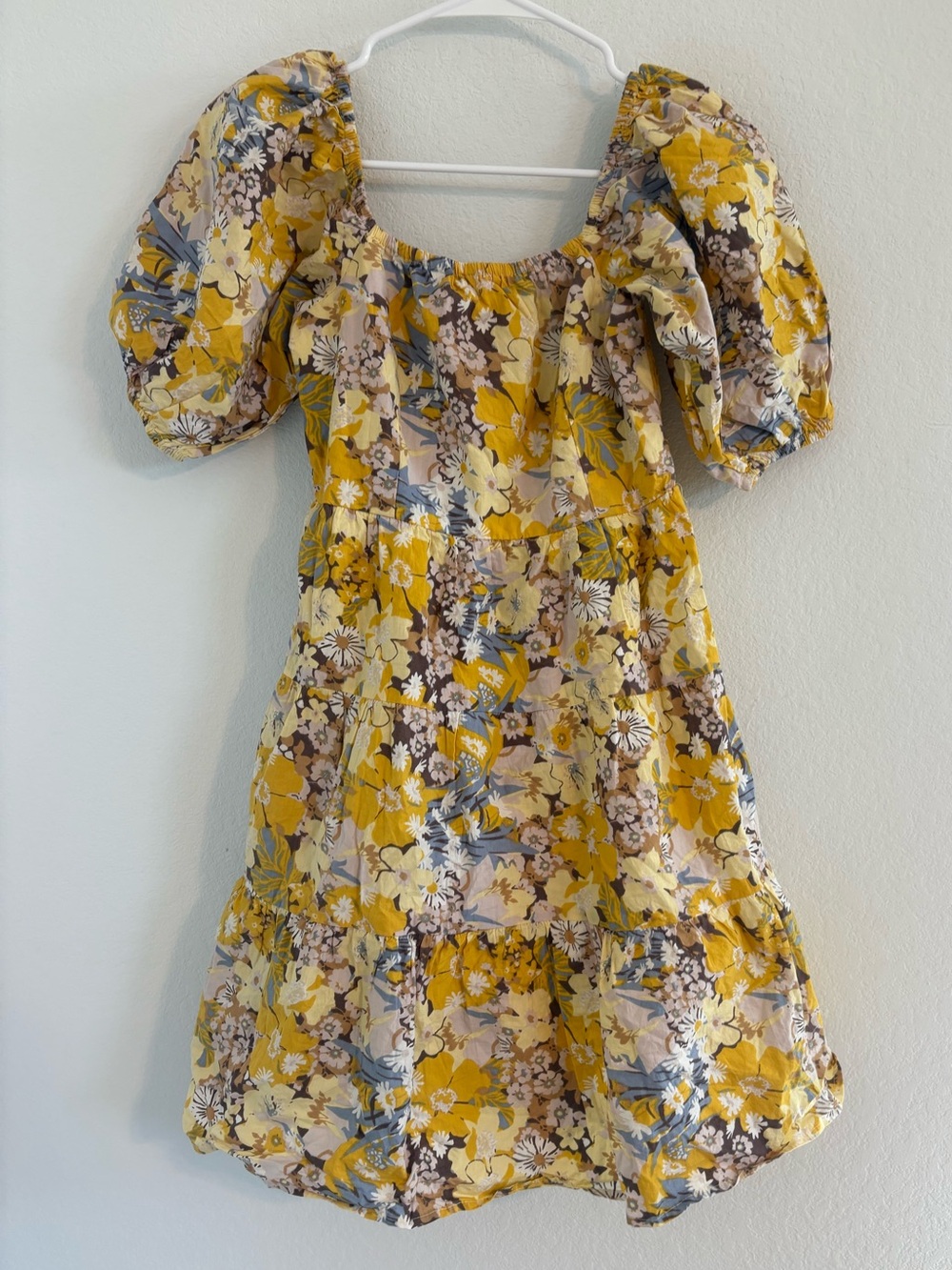 Sim & Sam Cottagecore Yellow Floral Puff
Sleeve Dress